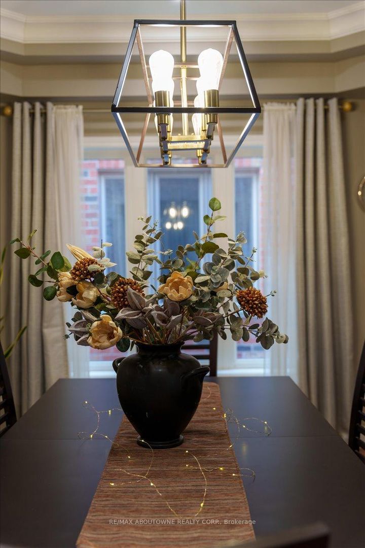 Photo 14 at 3260 Ribble Crescent, BC Bronte Creek, Oakville