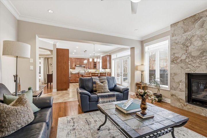 Photo 17 at 3260 Ribble Crescent, BC Bronte Creek, Oakville