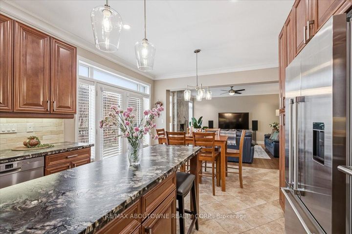 Photo 20 at 3260 Ribble Crescent, BC Bronte Creek, Oakville