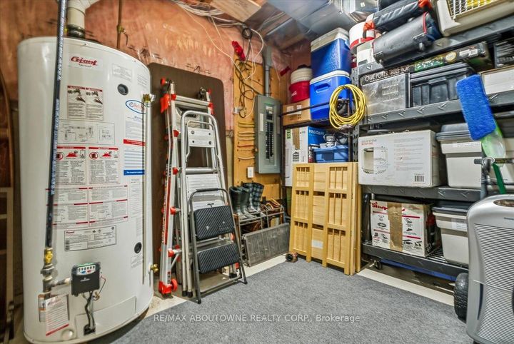 Photo 43 at 3260 Ribble Crescent, BC Bronte Creek, Oakville