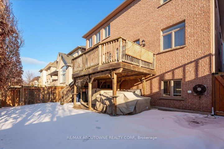 Photo 45 at 3260 Ribble Crescent, BC Bronte Creek, Oakville