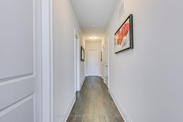 Photo 13 at 1367 Pelican Passage, JM Joshua Meadows, Oakville