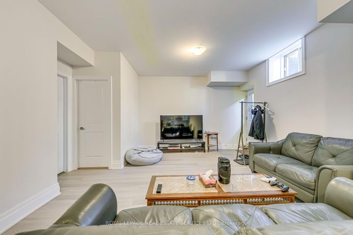 Photo 33 at 1367 Pelican Passage, JM Joshua Meadows, Oakville