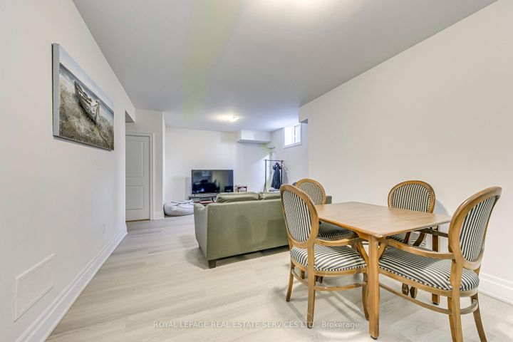 Photo 36 at 1367 Pelican Passage, JM Joshua Meadows, Oakville