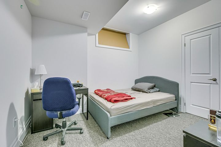 Photo 42 at 1367 Pelican Passage, JM Joshua Meadows, Oakville