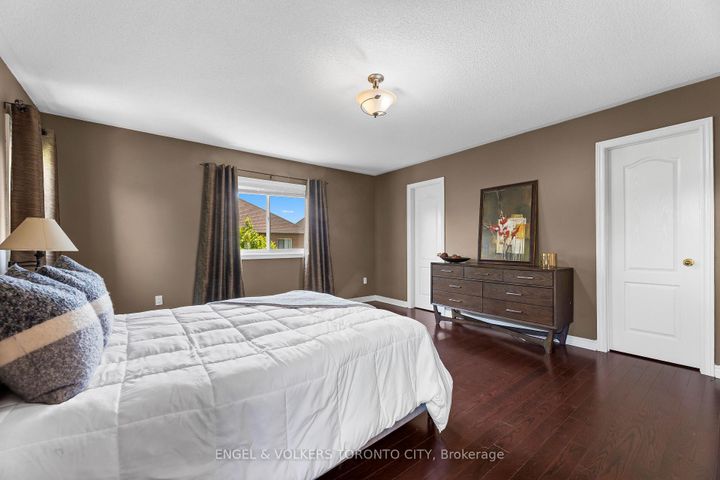 Photo 27 at 1510 Samuelson Circle, Meadowvale Village, Mississauga
