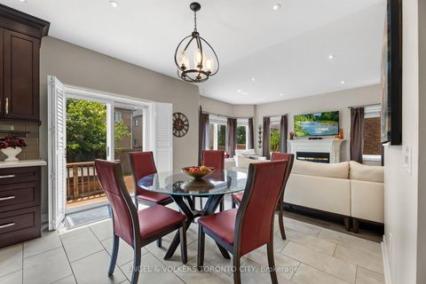 Photo 13 at 1510 Samuelson Circle, Meadowvale Village, Mississauga