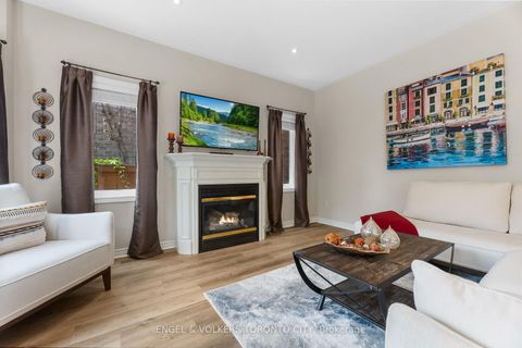 Photo 15 at 1510 Samuelson Circle, Meadowvale Village, Mississauga