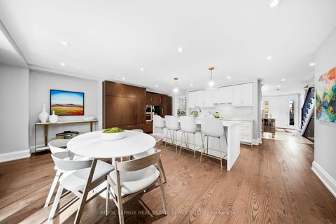 Photo 12 at 82 Dunedin Drive, Kingsway South, Toronto