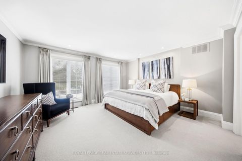 Photo 22 at 82 Dunedin Drive, Kingsway South, Toronto