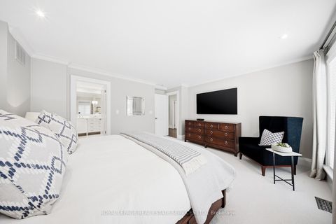 Photo 23 at 82 Dunedin Drive, Kingsway South, Toronto