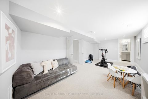 Photo 37 at 82 Dunedin Drive, Kingsway South, Toronto