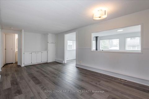 Photo 6 at 25 Hawthorne Drive, Rural Innisfil, Innisfil