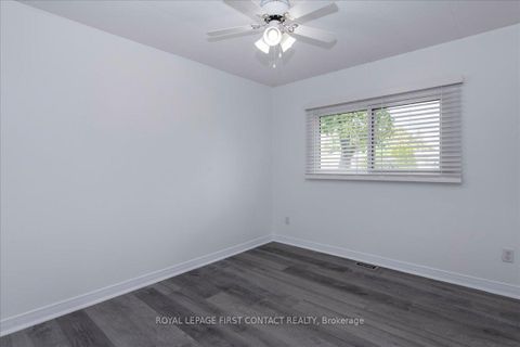 Photo 14 at 25 Hawthorne Drive, Rural Innisfil, Innisfil