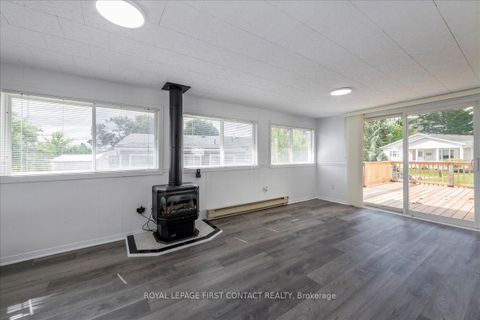 Photo 22 at 25 Hawthorne Drive, Rural Innisfil, Innisfil