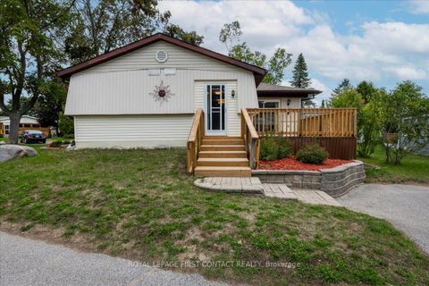 Photo 27 at 25 Hawthorne Drive, Rural Innisfil, Innisfil