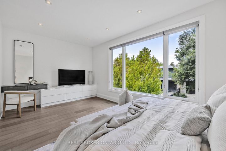 Photo 20 at 9A Maple Avenue N, Port Credit, Mississauga