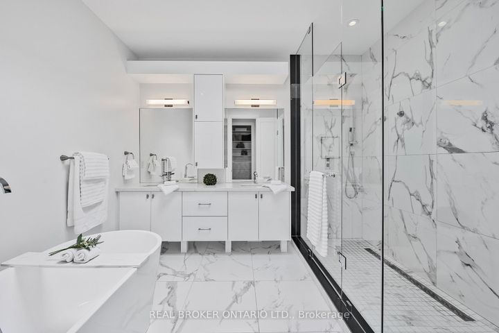 Photo 21 at 9A Maple Avenue N, Port Credit, Mississauga