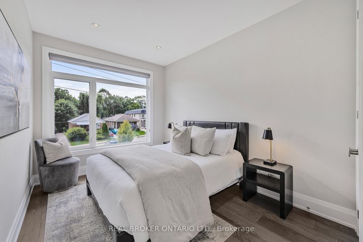 Photo 32 at 9A Maple Avenue N, Port Credit, Mississauga