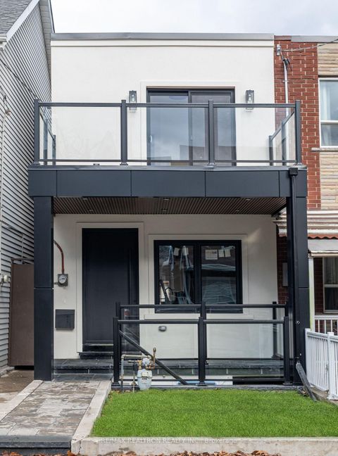 Photo 2 at 283 Euclid Avenue, Bellwoods, Toronto