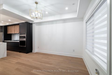 Photo 6 at 283 Euclid Avenue, Bellwoods, Toronto