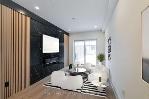 Photo 13 at 283 Euclid Avenue, Bellwoods, Toronto