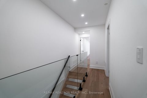 Photo 17 at 283 Euclid Avenue, Bellwoods, Toronto