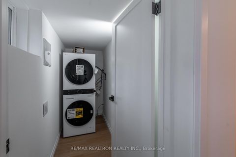 Photo 38 at 283 Euclid Avenue, Bellwoods, Toronto