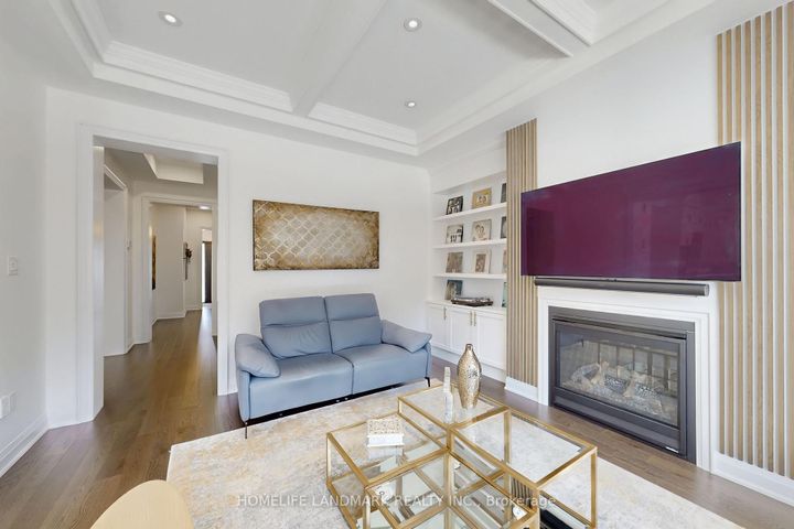 Photo 6 at 2438 Irene Crescent, GA Glen Abbey, Oakville