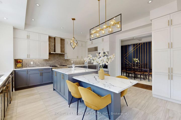 Photo 12 at 2438 Irene Crescent, GA Glen Abbey, Oakville