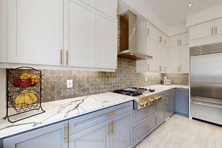 Photo 16 at 2438 Irene Crescent, GA Glen Abbey, Oakville