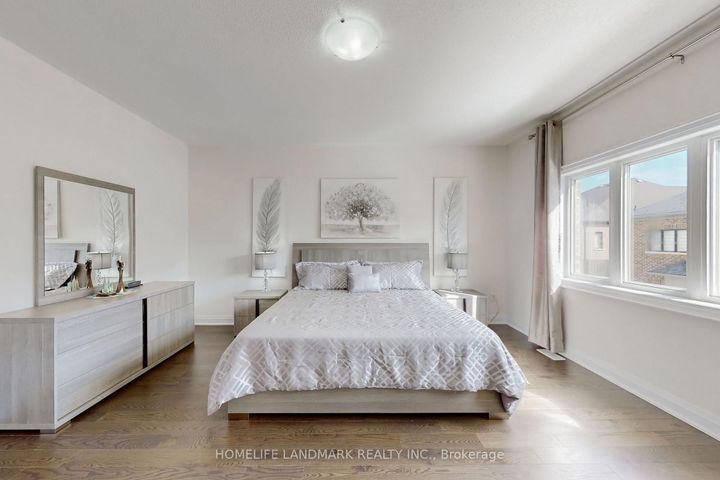 Photo 22 at 2438 Irene Crescent, GA Glen Abbey, Oakville