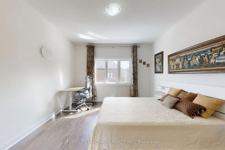 Photo 35 at 2438 Irene Crescent, GA Glen Abbey, Oakville