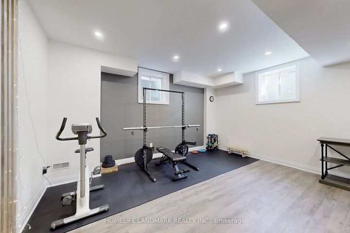 Photo 42 at 2438 Irene Crescent, GA Glen Abbey, Oakville