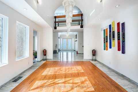 Photo 11 at 1 Friars Lane, Rosethorn, Toronto