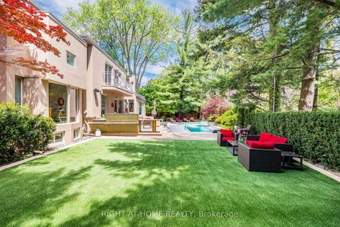 Photo 46 at 1 Friars Lane, Rosethorn, Toronto