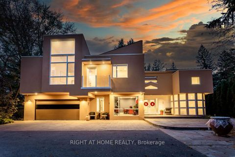 Photo 48 at 1 Friars Lane, Rosethorn, Toronto