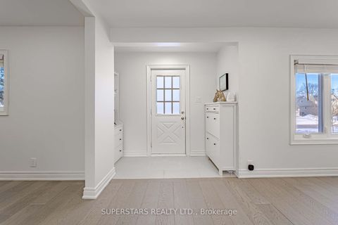 Photo 13 at 117 Orchard View Boulevard, Centennial, Oshawa