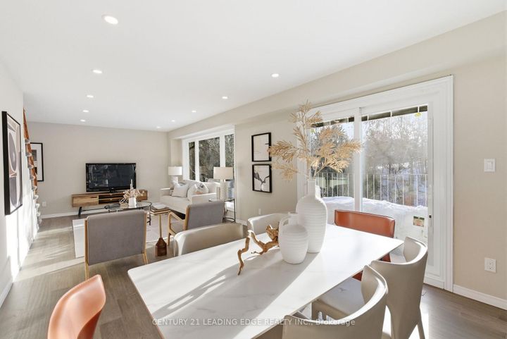 Photo 14 at 486 Crestwood Drive, O'Neill, Oshawa