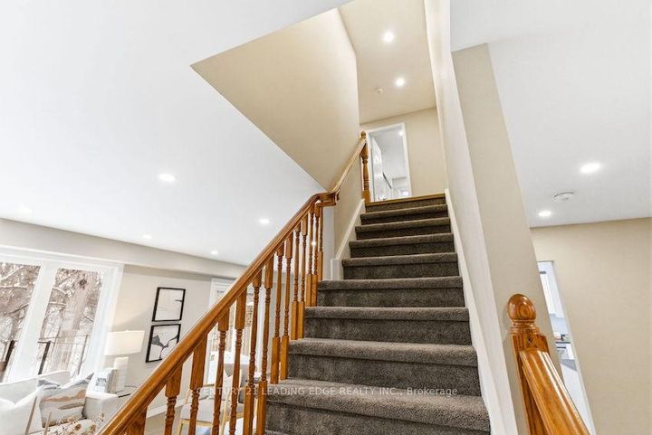 Photo 20 at 486 Crestwood Drive, O'Neill, Oshawa