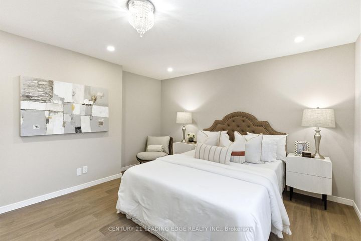 Photo 34 at 486 Crestwood Drive, O'Neill, Oshawa