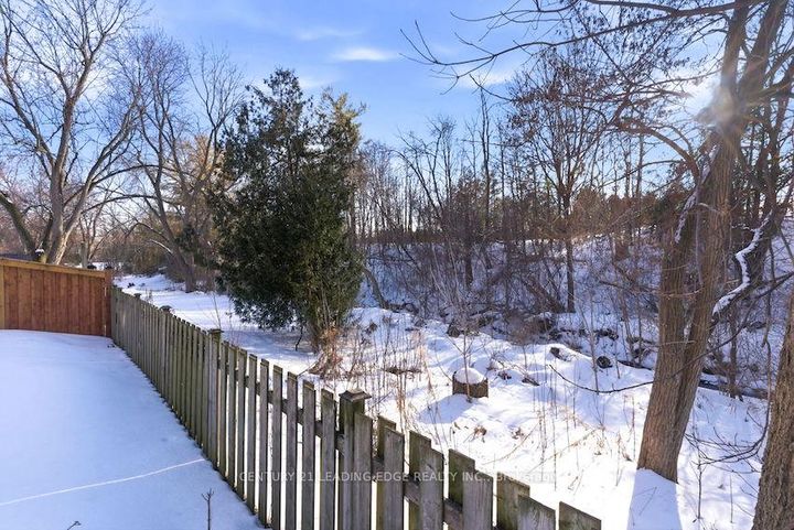 Photo 42 at 486 Crestwood Drive, O'Neill, Oshawa