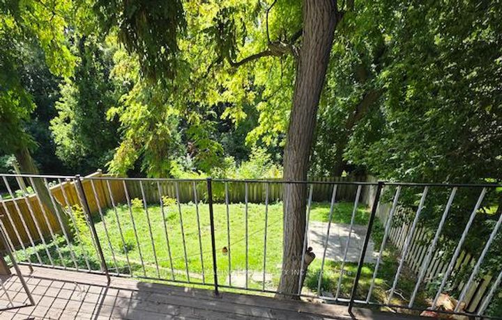 Photo 47 at 486 Crestwood Drive, O'Neill, Oshawa