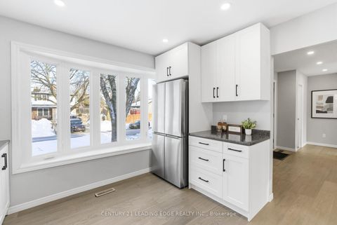 Photo 18 at 486 Crestwood Drive, O'Neill, Oshawa