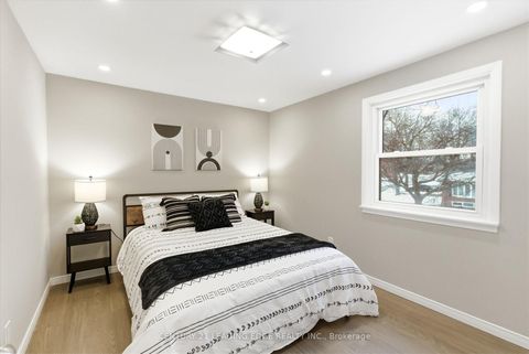 Photo 24 at 486 Crestwood Drive, O'Neill, Oshawa