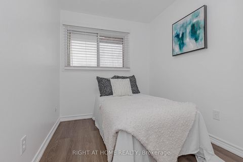Photo 43 at 3 - 40 Rexdale Boulevard, Kipling, Toronto