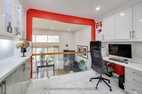 Photo 11 at 6 Windy Golfway, Flemingdon Park, Toronto