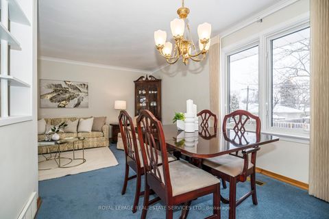 Photo 17 at 71 Hillcroft Drive, City Centre West, Toronto