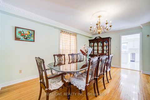 Photo 9 at 203 Valleymede Drive, Doncrest, Richmond Hill