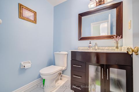 Photo 12 at 203 Valleymede Drive, Doncrest, Richmond Hill